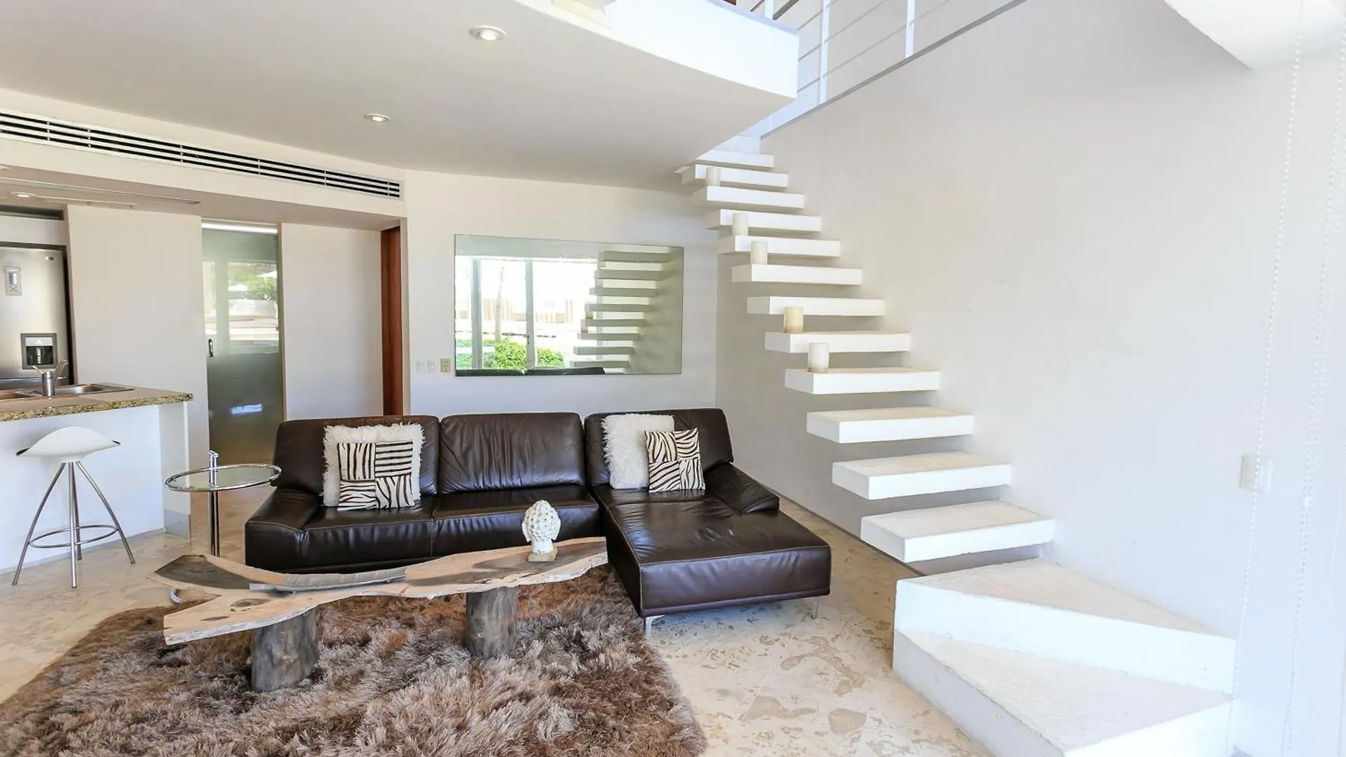 Spacious Magia Condo Steps To The Beach & 5Th Ave Playa del Carmen Apartmán