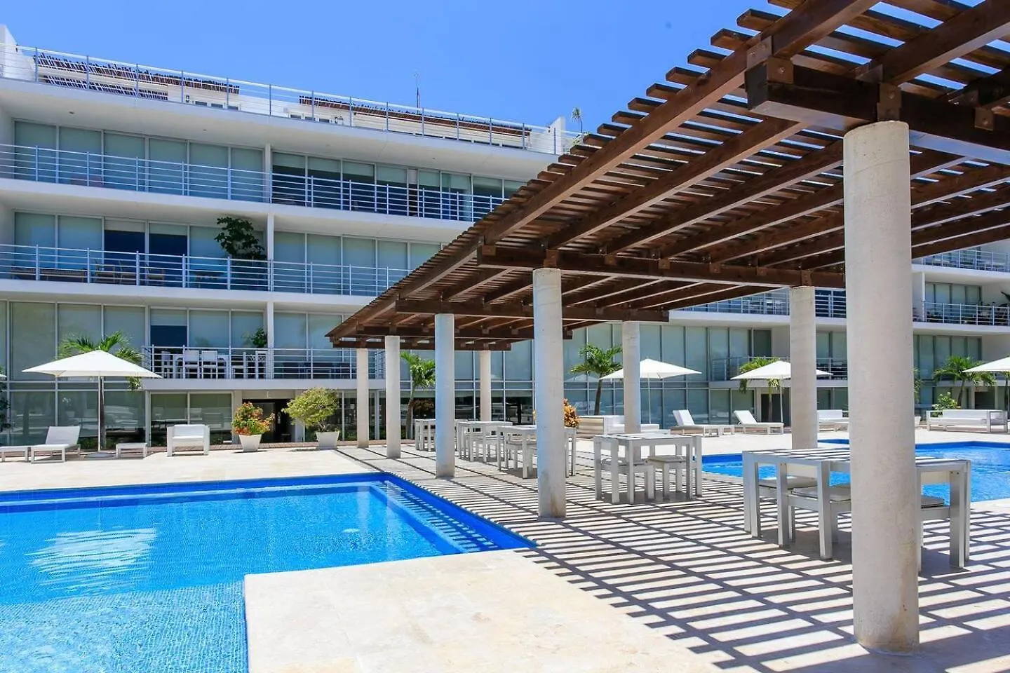 Spacious Magia Condo Steps To The Beach & 5Th Ave Playa del Carmen Apartment
