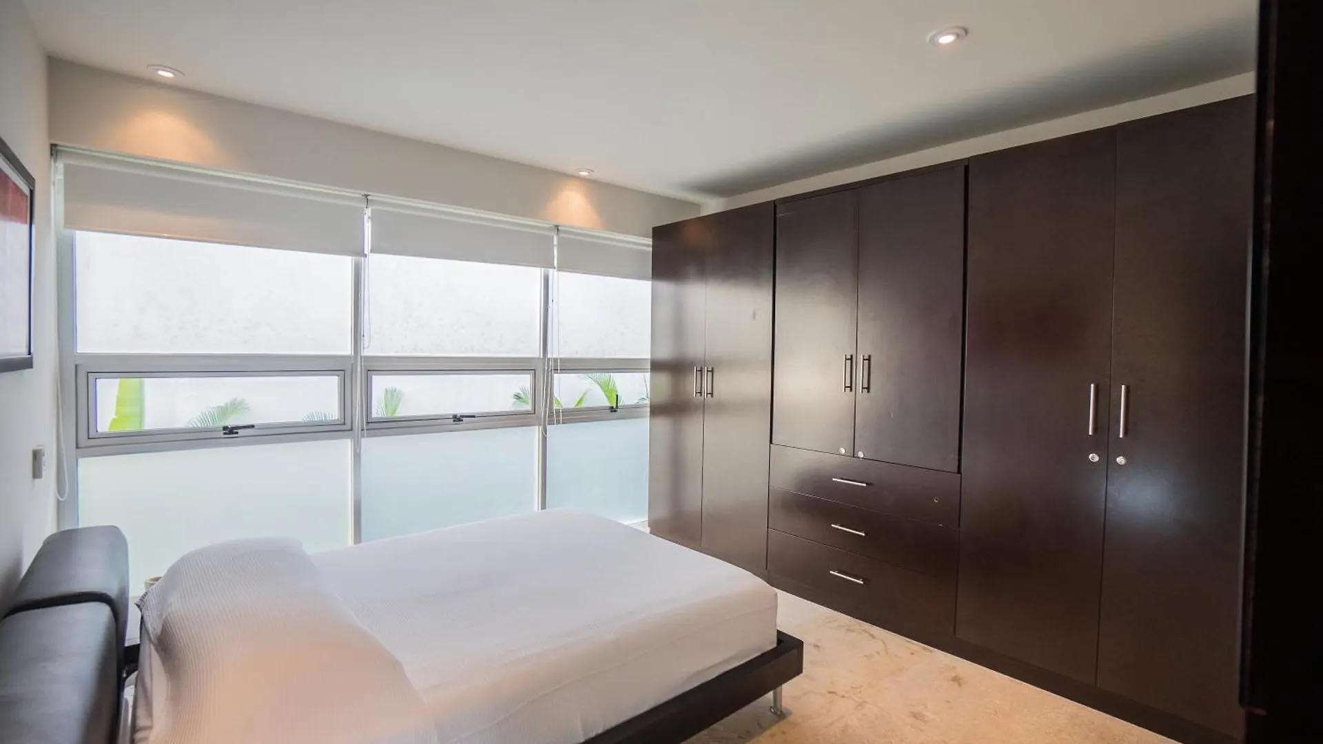 Spacious Magia Condo Steps To The Beach & 5Th Ave Playa del Carmen