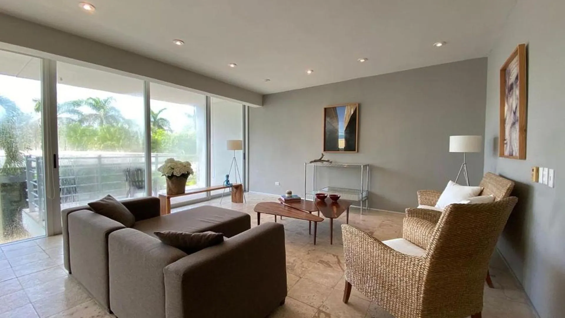 Spacious Magia Condo Steps To The Beach & 5Th Ave Playa del Carmen