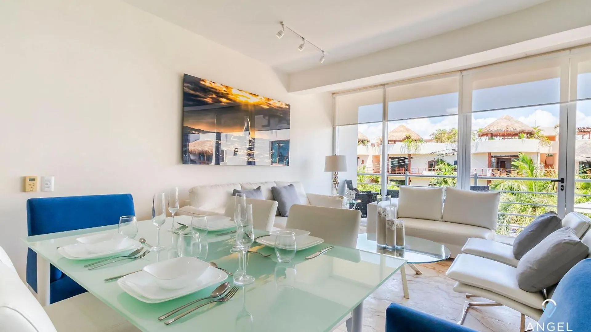 Spacious Magia Condo Steps To The Beach & 5Th Ave Playa del Carmen