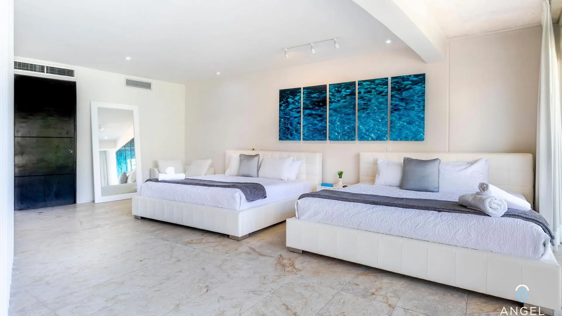 Spacious Magia Condo Steps To The Beach & 5Th Ave Playa del Carmen 0*,  Mexico